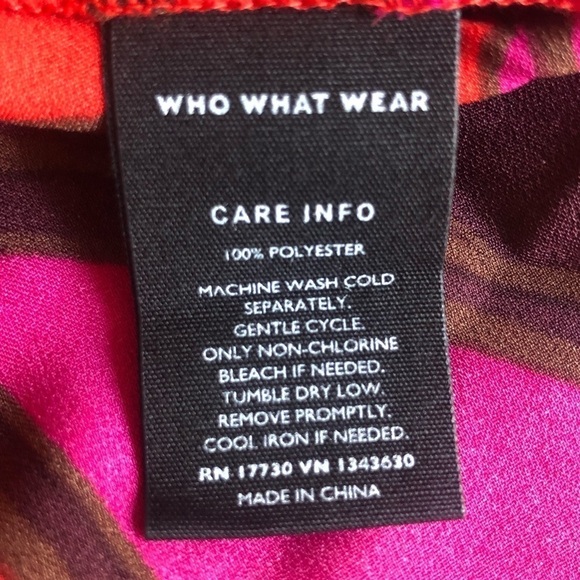 Who What Wear Bold Floral Long Sleeves Back Button Keyhole Shift Dress Size XS - Picture 11 of 15